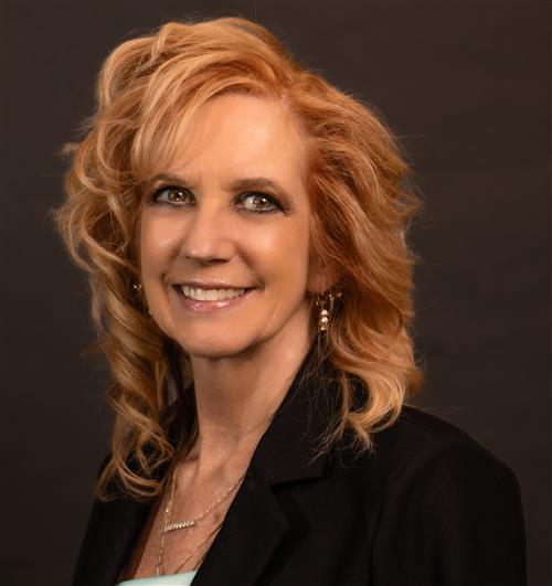 headshot of Linda Parker